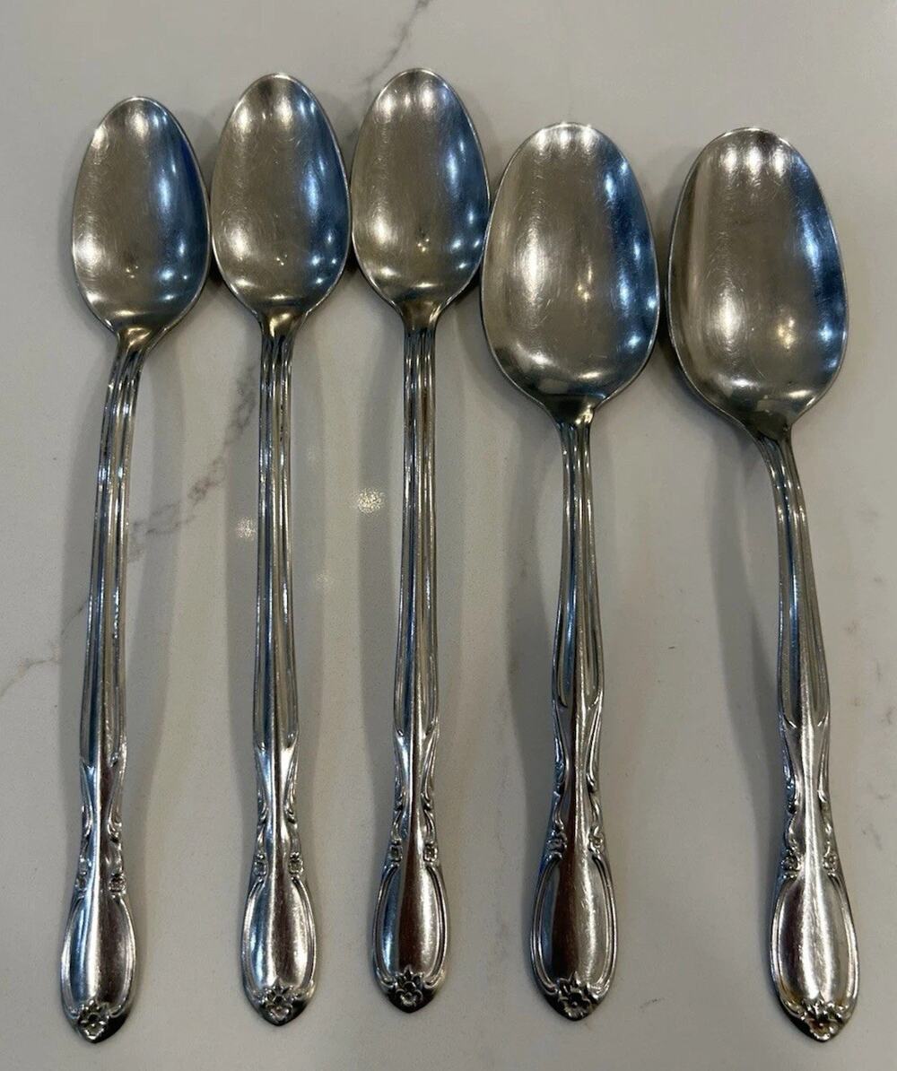 Vtg Set Of 5 Superior International Chapel Hill 3 Iced Teaspoons 2 Dinner Spoons